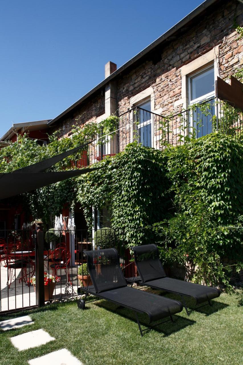 Auberge Du Paradis Saint-Amour-Bellevue Bagian luar foto