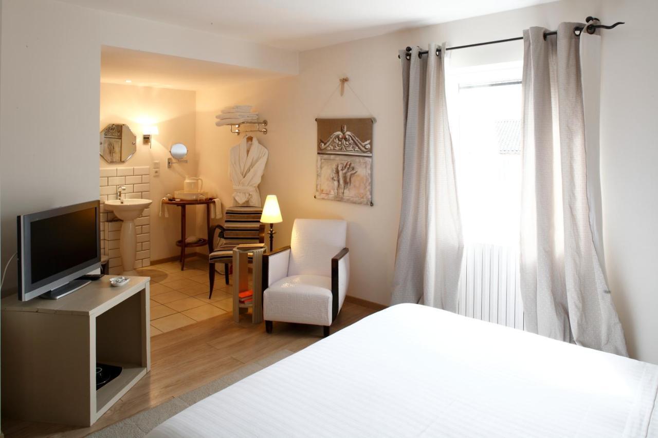 Auberge Du Paradis Saint-Amour-Bellevue Bagian luar foto