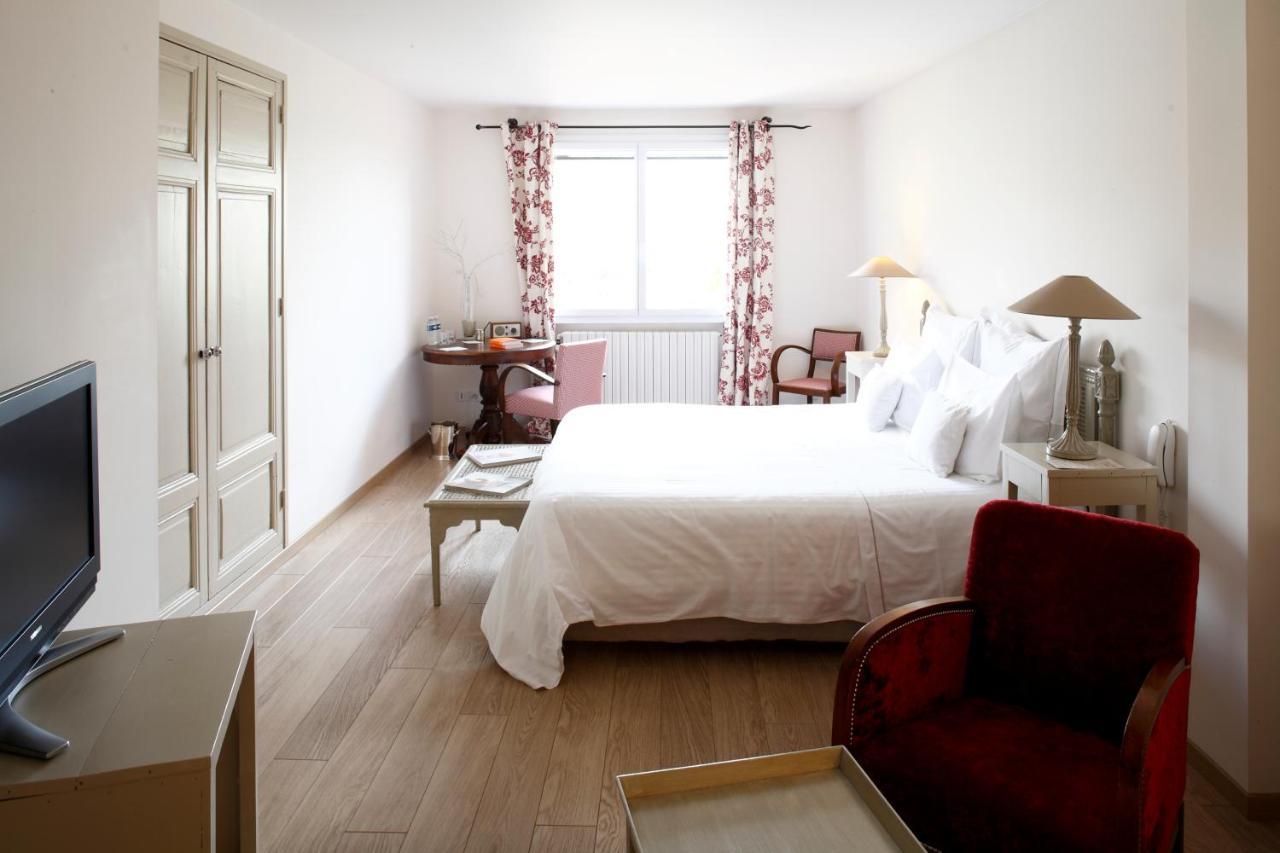 Auberge Du Paradis Saint-Amour-Bellevue Bagian luar foto
